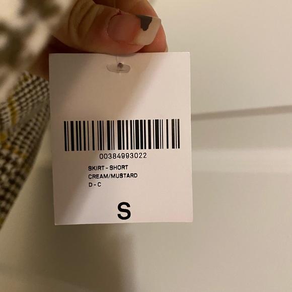 Forever 21 plaid skirt - Picture 2 of 3